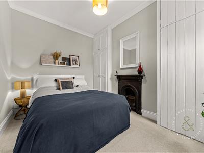 Picture 18